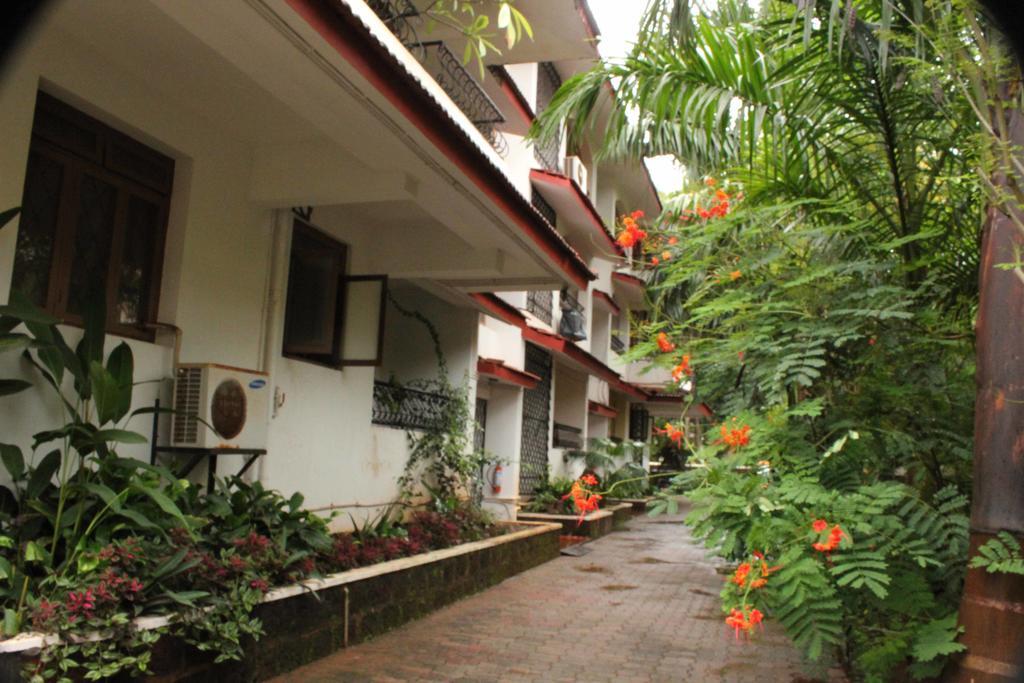 Diana Apartments 坎多林 外观 照片