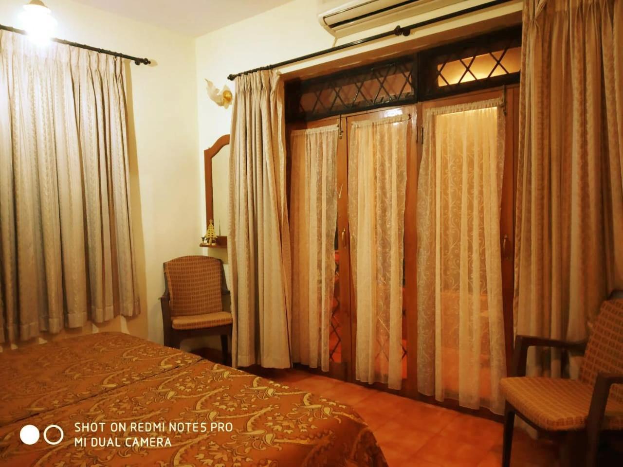 Diana Apartments 坎多林 外观 照片